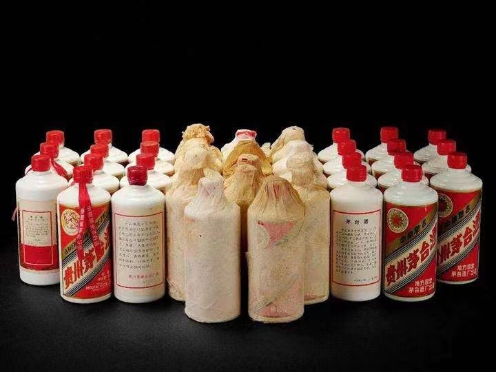 高阳日照岚山回收酒价格哪里回收(附近上门回收茅台酒）?